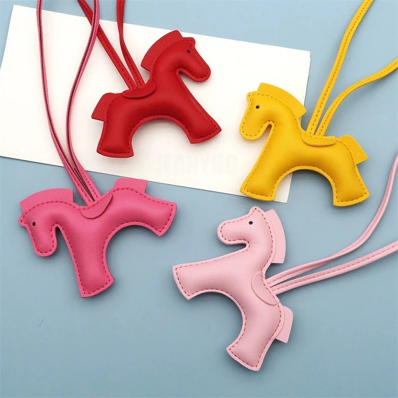 2026 New Fashion Bag Accessories Horse Keychain With Strings Rope All-around PU Leather Tiny Horse Embellishment For Female Gift - Zevra